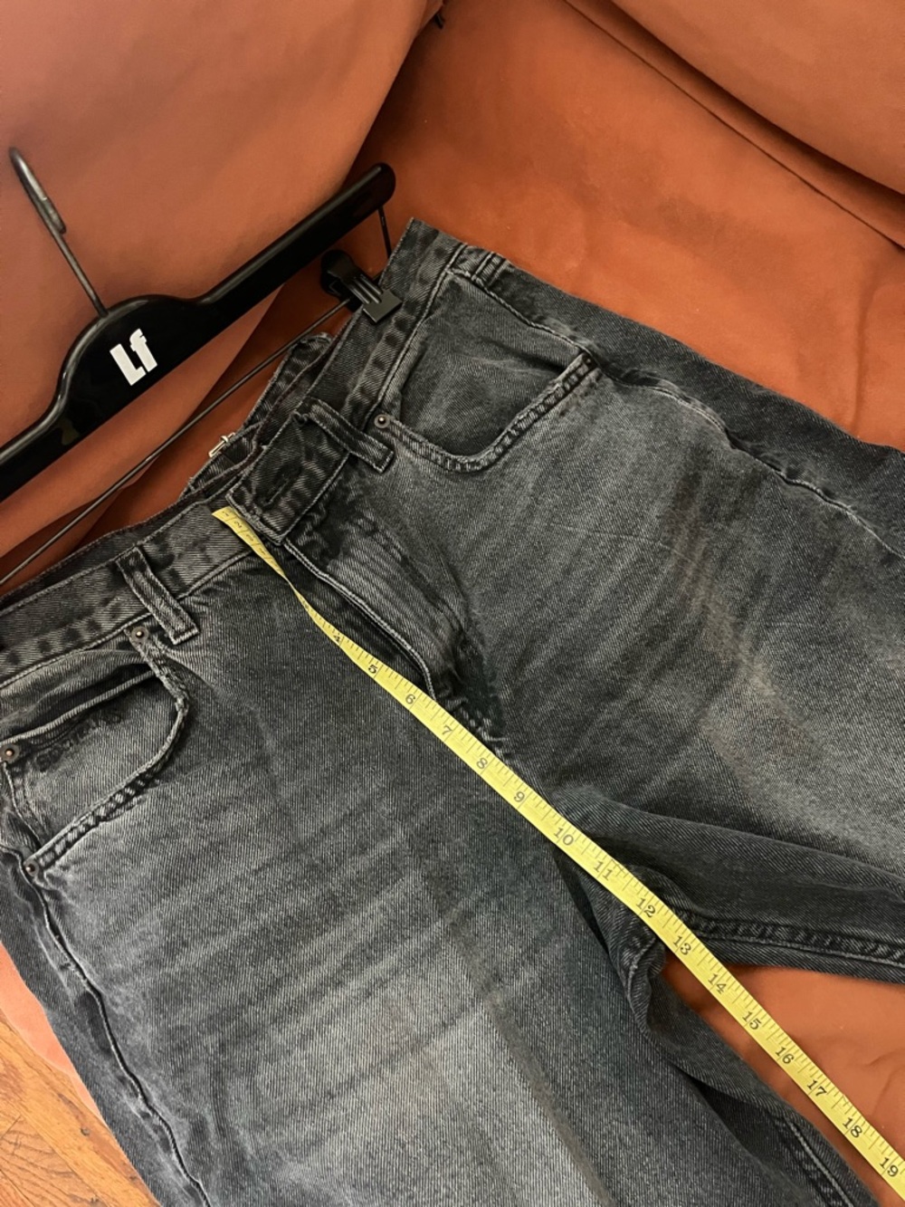 UO black jeans W31 black - Picture 5 of 6